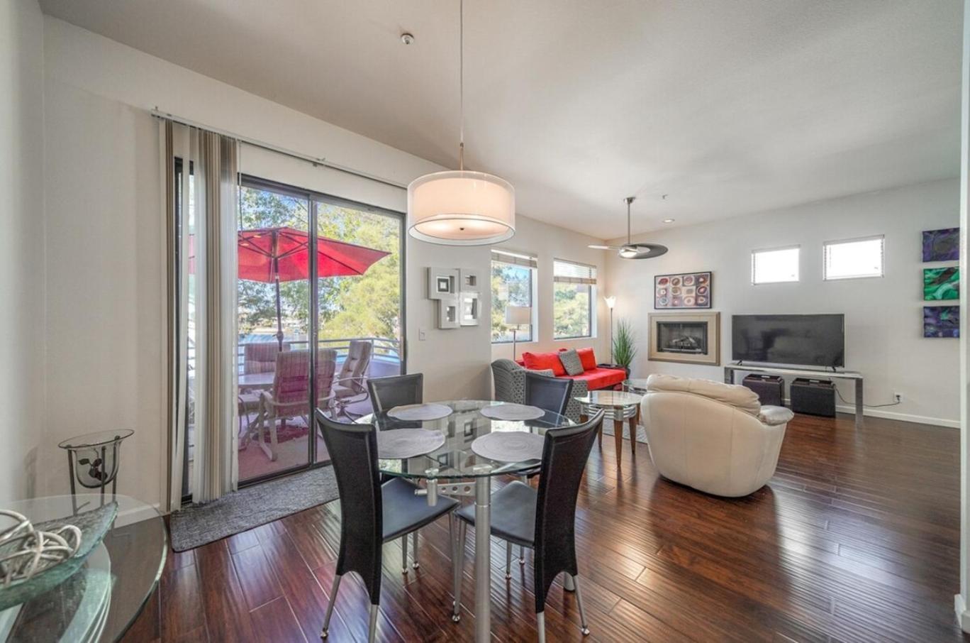 Waterfront-2nd Flr-3br-fireworks-private-gated Scottsdale