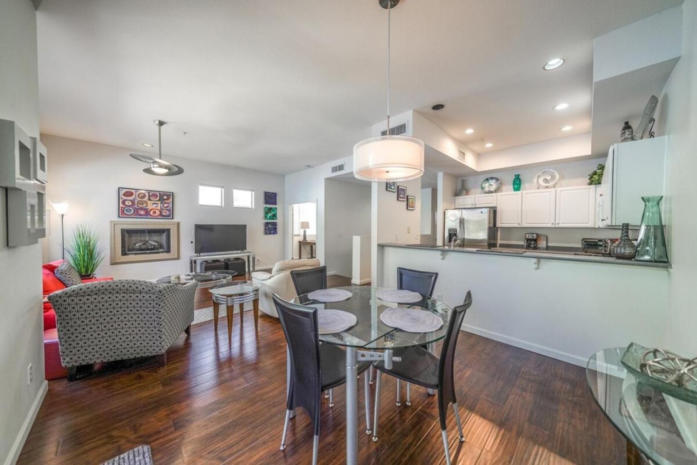 Waterfront-2nd Flr-3br-fireworks-private-gated * Scottsdale