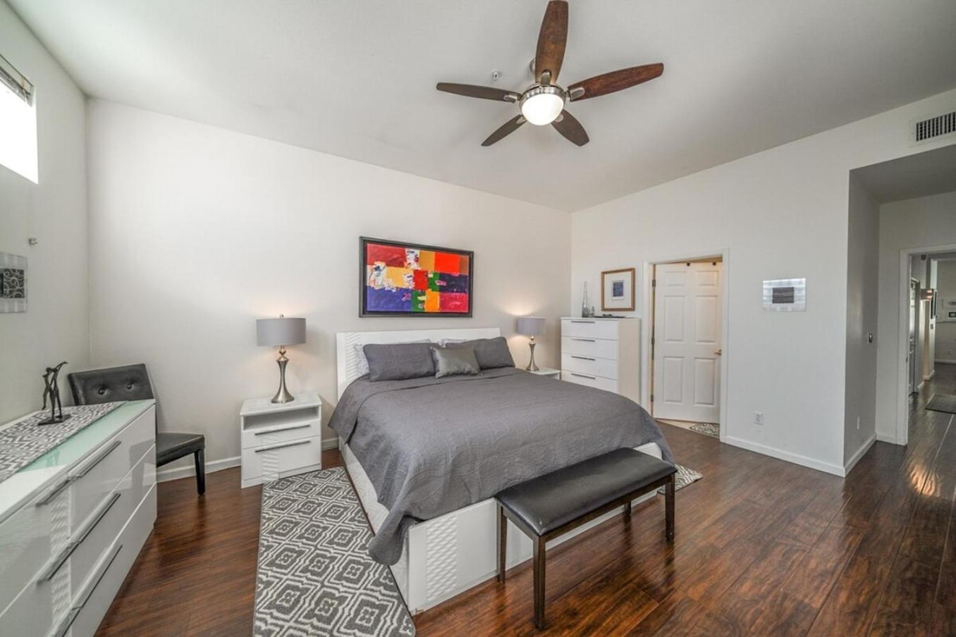 Waterfront-2nd Flr-3br-fireworks-private-gated *